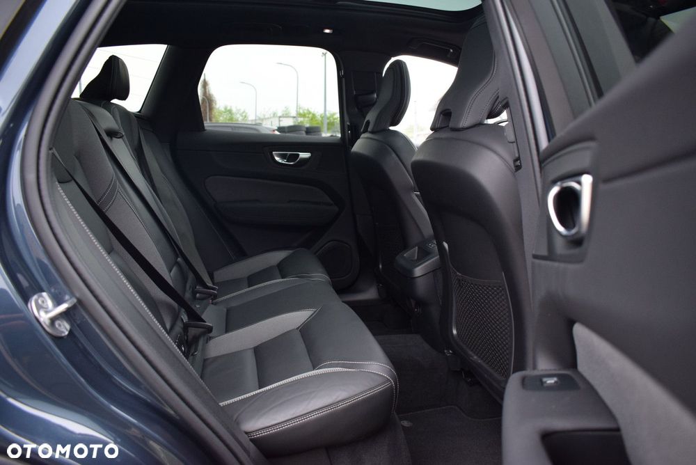 Volvo XC 60 - 22