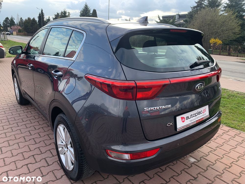 Kia Sportage 1.6 GDI 2WD Black Edition - 8