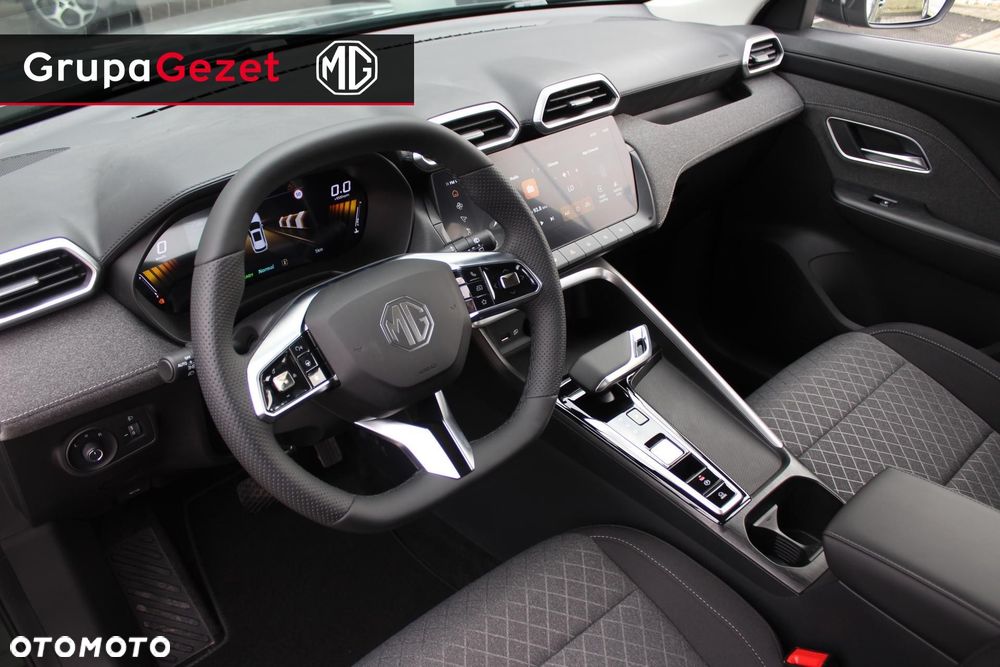 MG ZS - 7