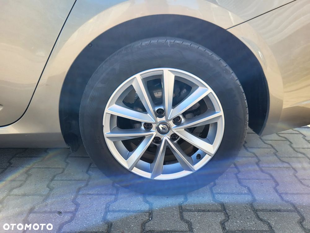 Renault Megane 1.6 SCe Zen - 34