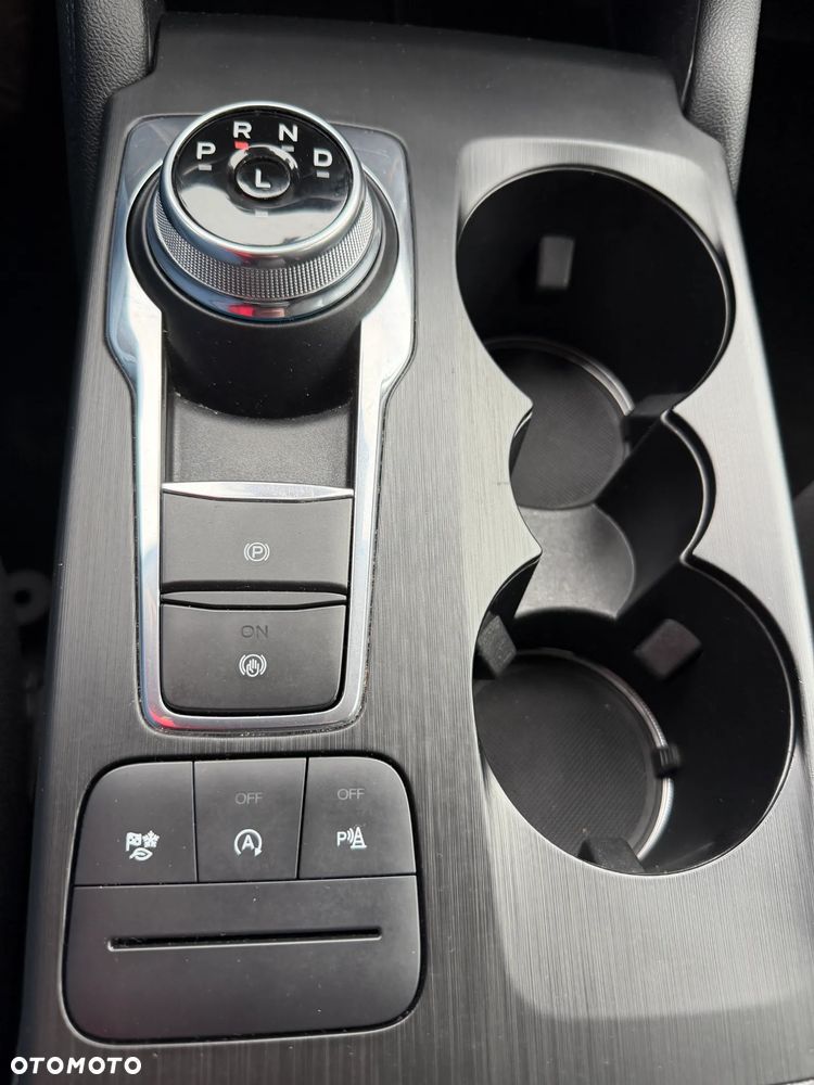 Ford Kuga 2.0 EcoBlue 4x4 ST-LINE - 38