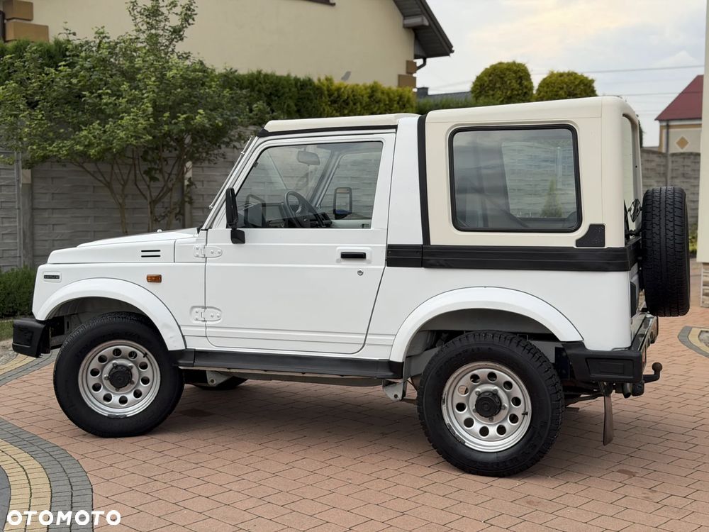 Suzuki Samurai 1.3 JX Canvas Top Special - 8