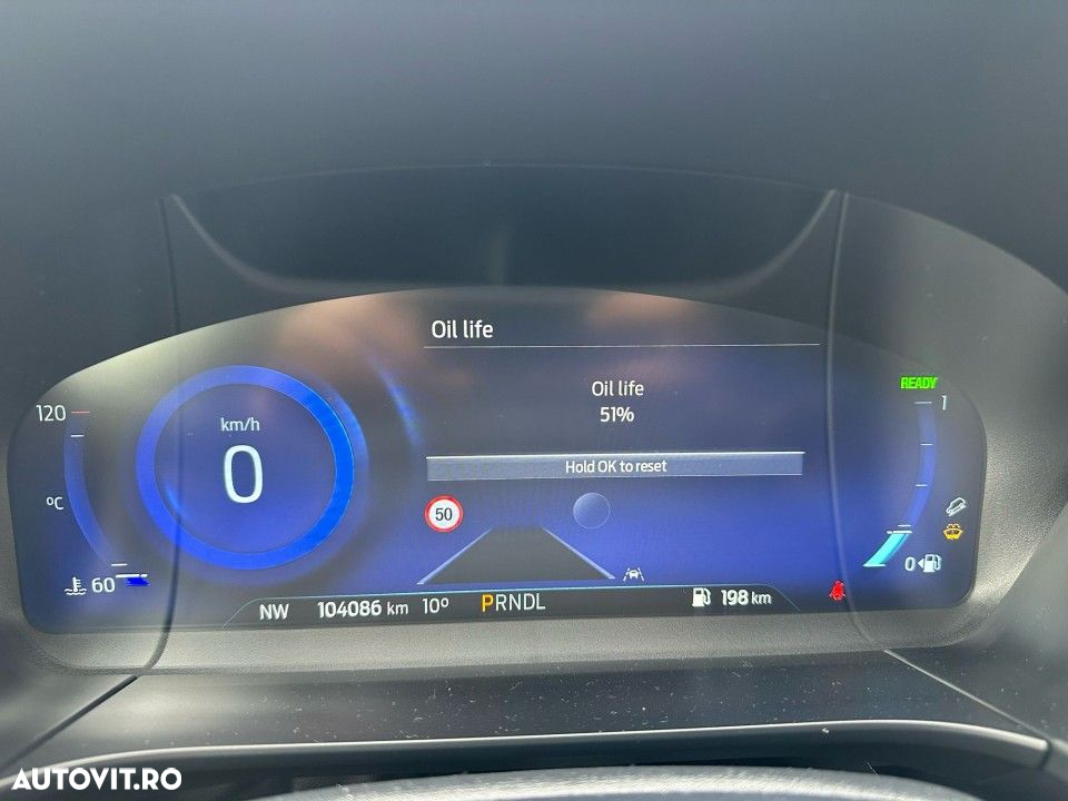 Ford Kuga - 7