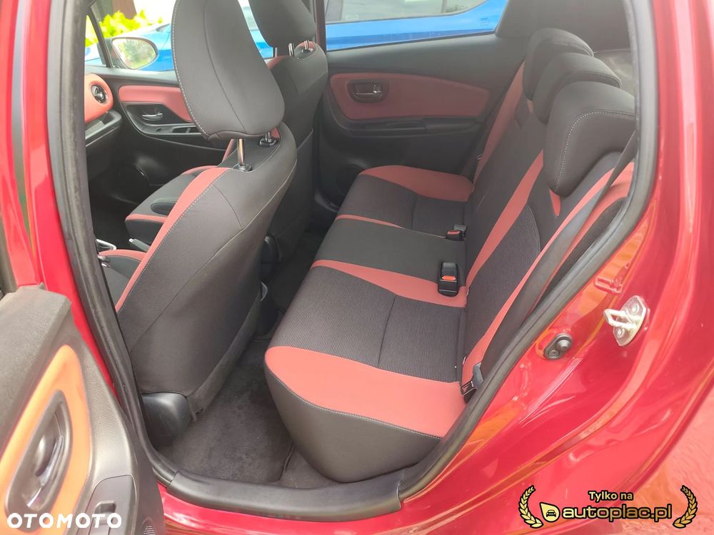 Toyota Yaris - 31