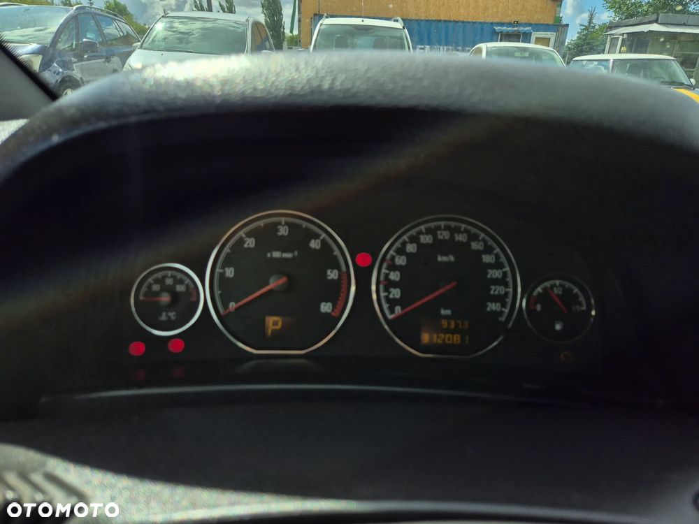 Opel Signum 1.9 CDTI Cosmo - 8