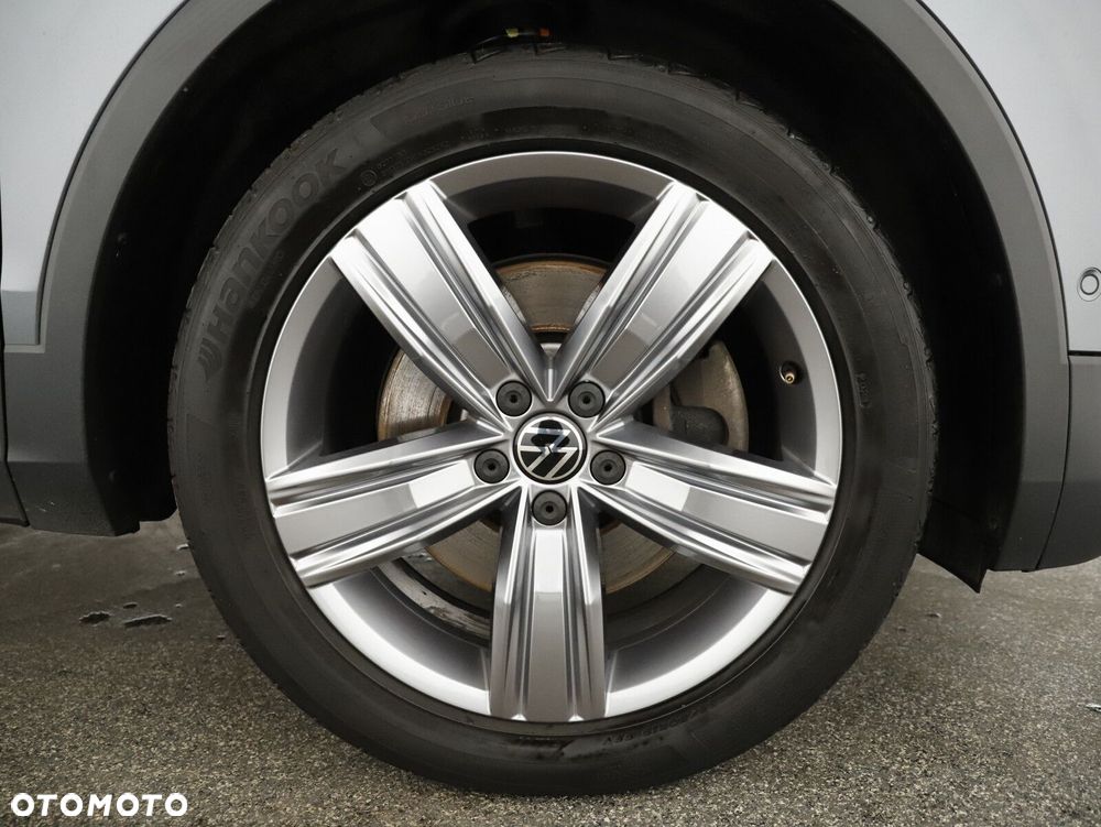 Volkswagen Tiguan Allspace 2.0 TSI 4Mot Elegance DSG - 17