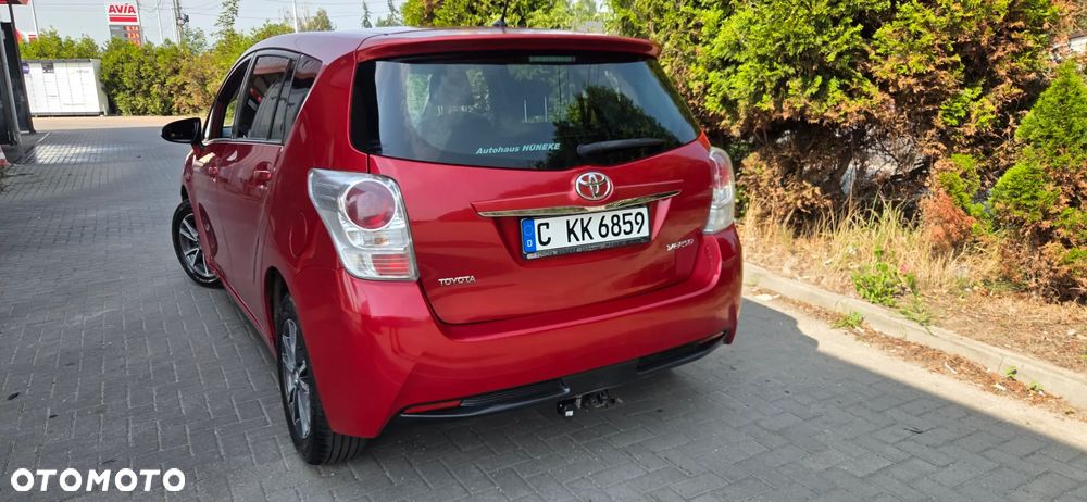 Toyota Verso 2.0 D-4D 5-Sitzer Executive - 12