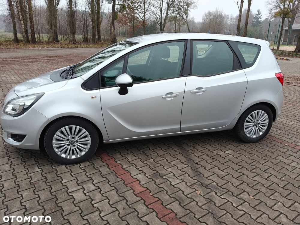 Opel Meriva 1.4 T Enjoy S&S - 11