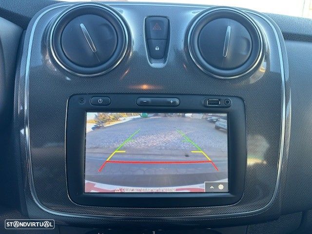 Dacia Logan MCV 0.9 TCe Stepway - 9