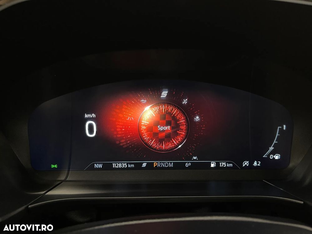 Ford Kuga 2.0 EcoBlue A8 AWD ST Line - 28