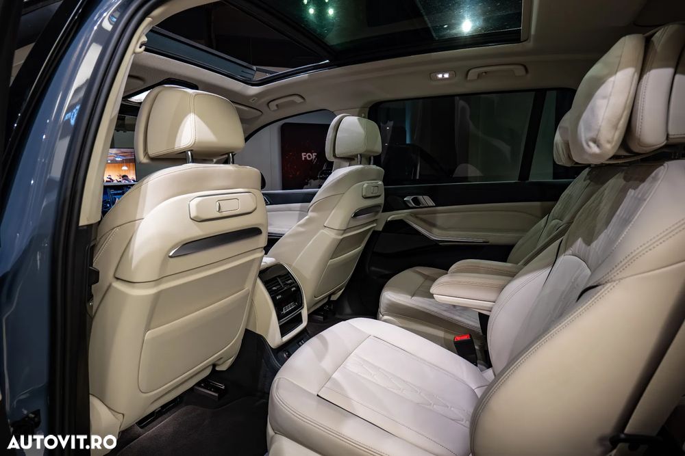 BMW X7 xDrive40d - 7