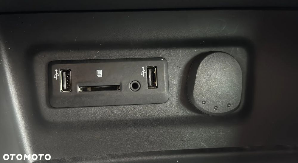 Renault Megane ENERGY TCe 205 EDC GT - 26