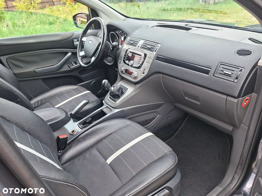 Ford Kuga 2.0 TDCi Titanium - 11