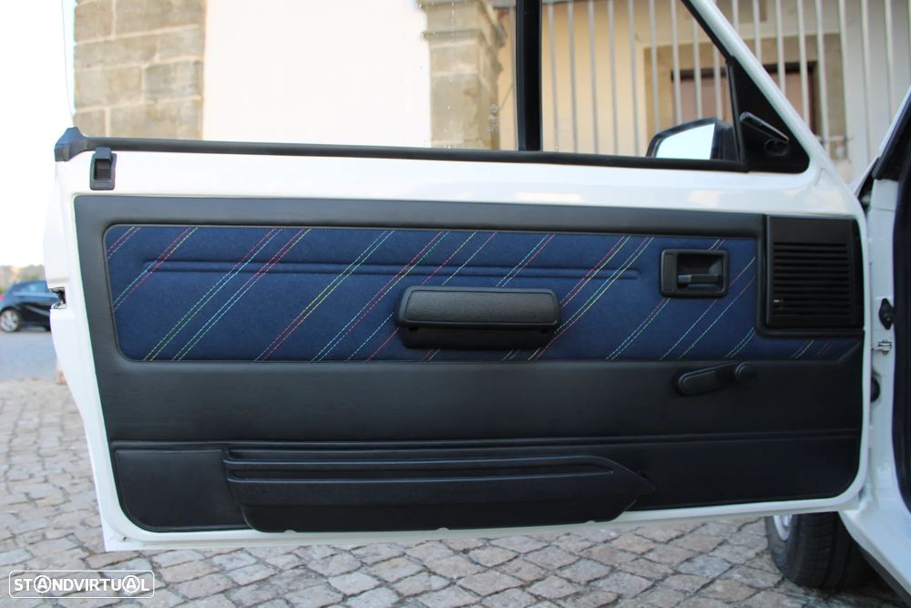 Peugeot 205 Cabrio 1.4 CT - 15