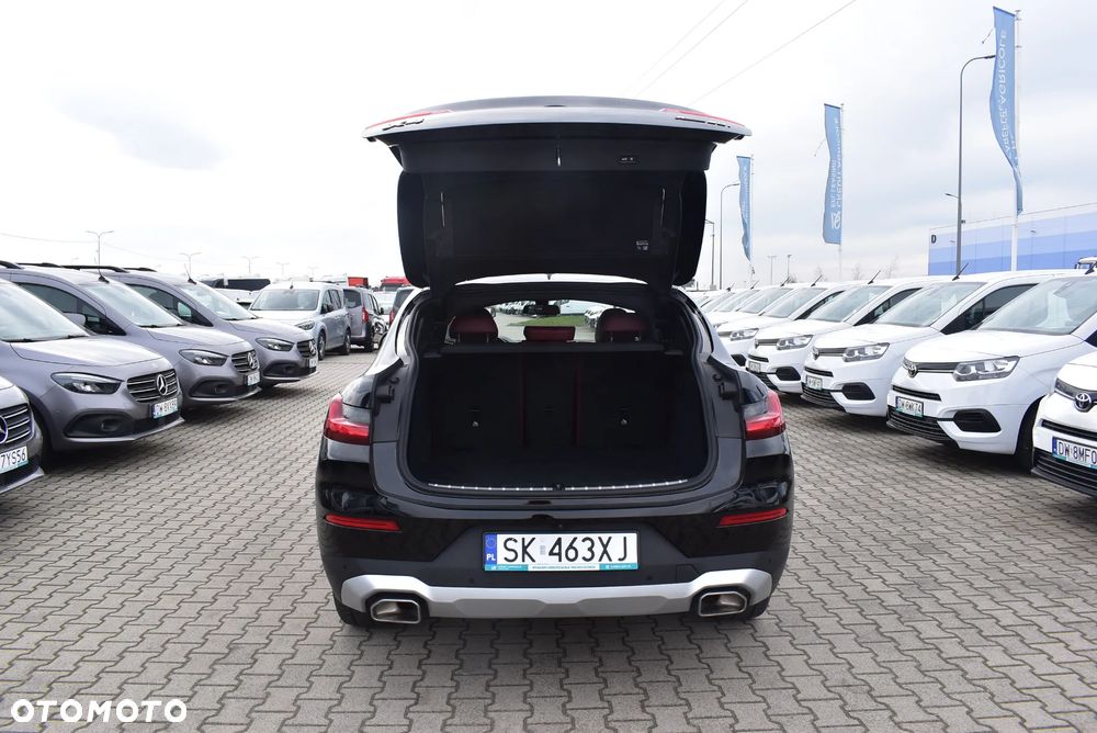 BMW X4 xDrive20i mHEV sport - 12