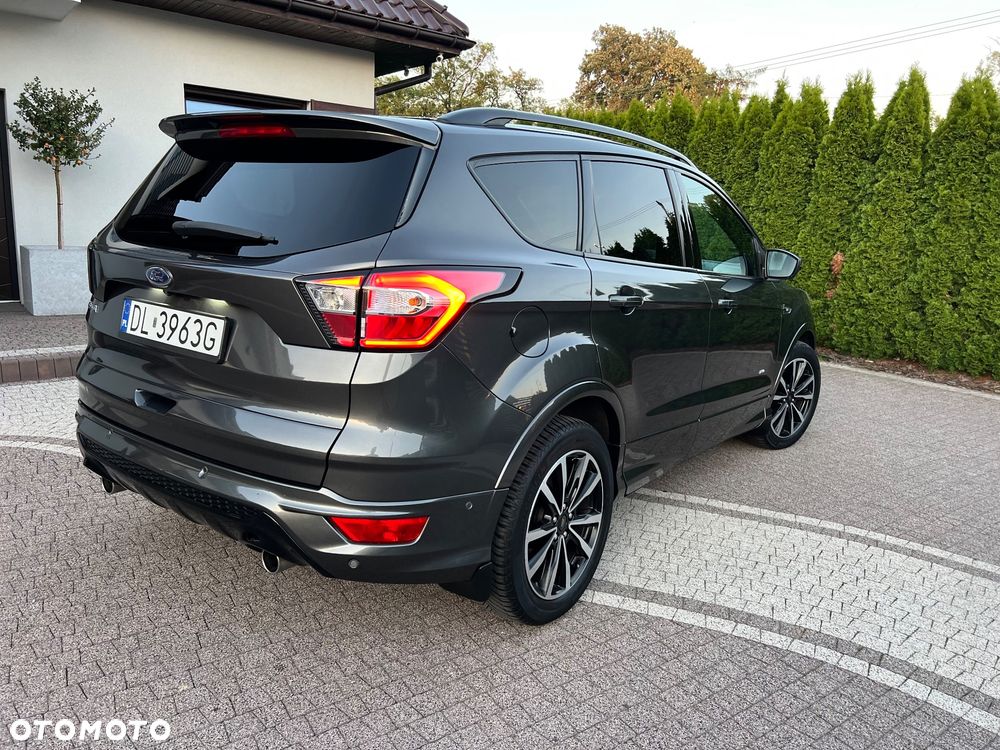 Ford Kuga - 22