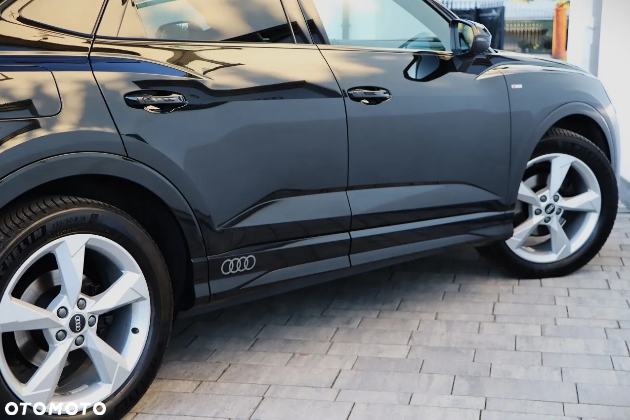Audi Q3 Sportback - 15
