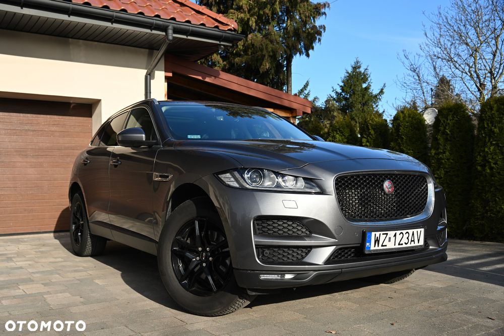 Jaguar F-Pace