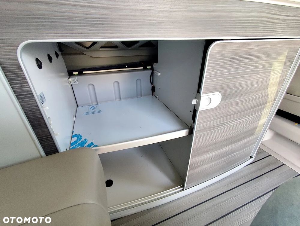 Volkswagen California - 13