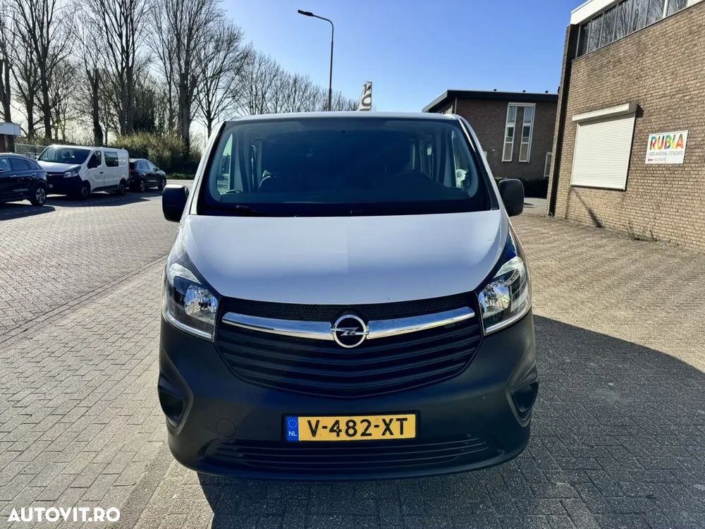 Opel Vivaro Doka 6 Locuri+Duba - 4