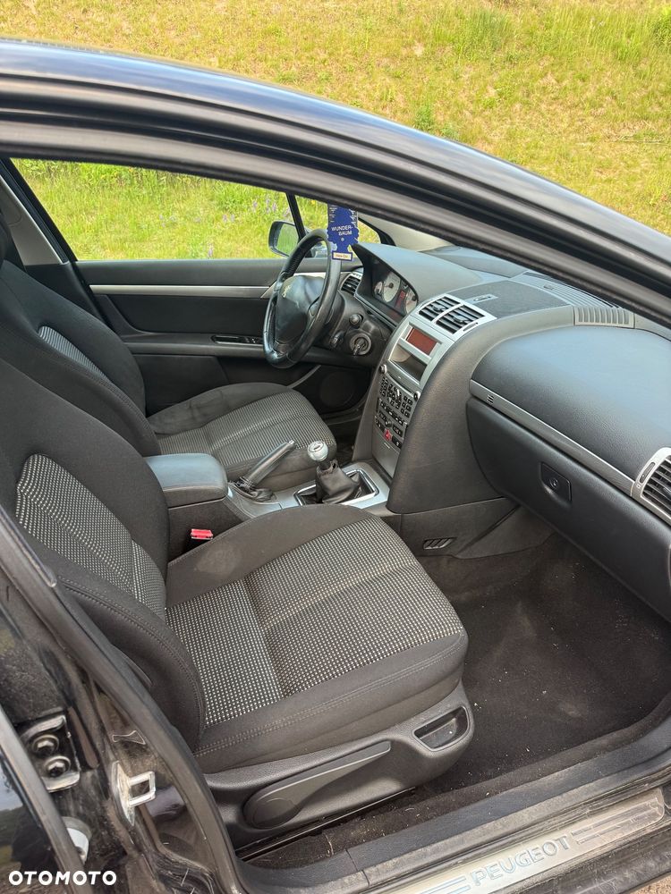 Peugeot 407 2.0 Premium - 8