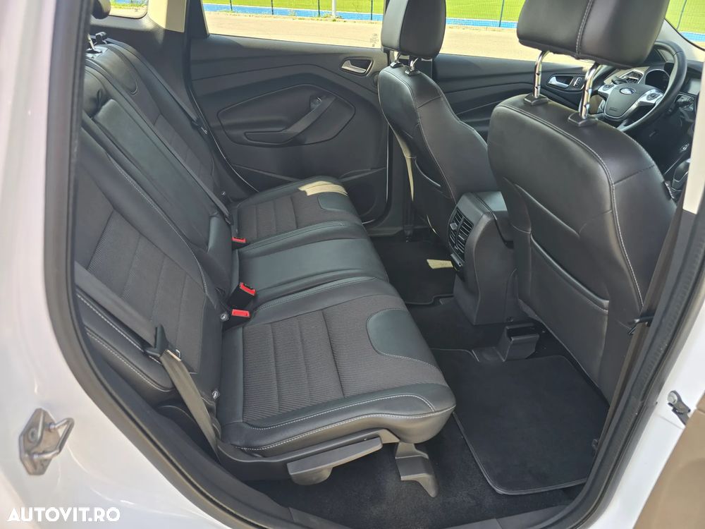 Ford Kuga - 7
