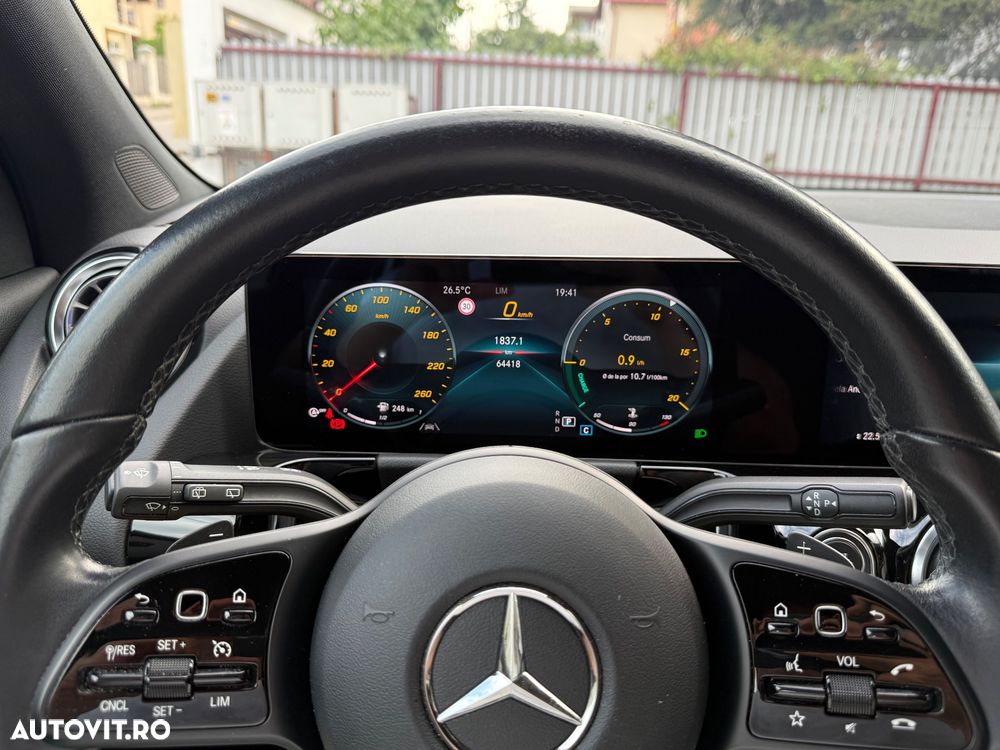 Mercedes-Benz GLA 200 d 4MATIC Aut. - 26