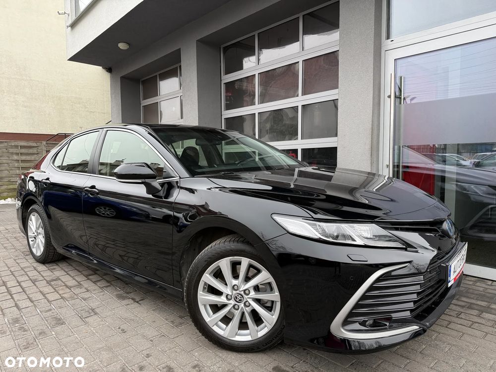 Toyota Camry 2.5 Hybrid Comfort CVT - 1