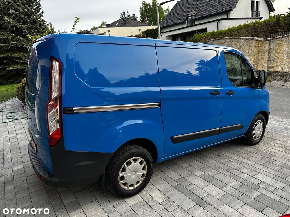 Ford TRANSIT CUSTOM - 7