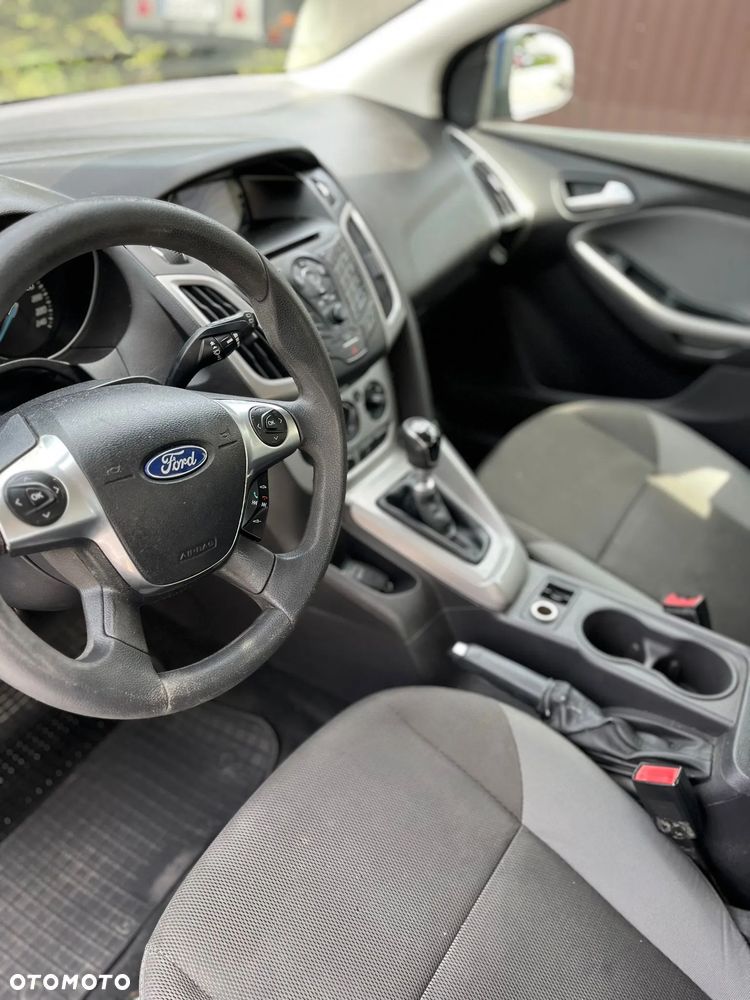 Ford Focus 1.6 TDCi DPF Trend - 10