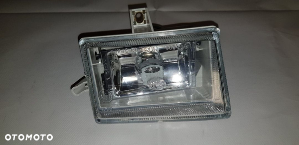 HALOGEN Lampa przeciwmgielna przód L (H3) VW POLO 10.94-10.99  1NA 962.530-011