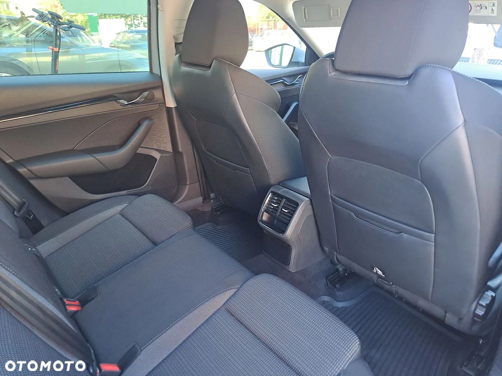 Skoda Octavia 1.5 TSI ACT Ambition - 11