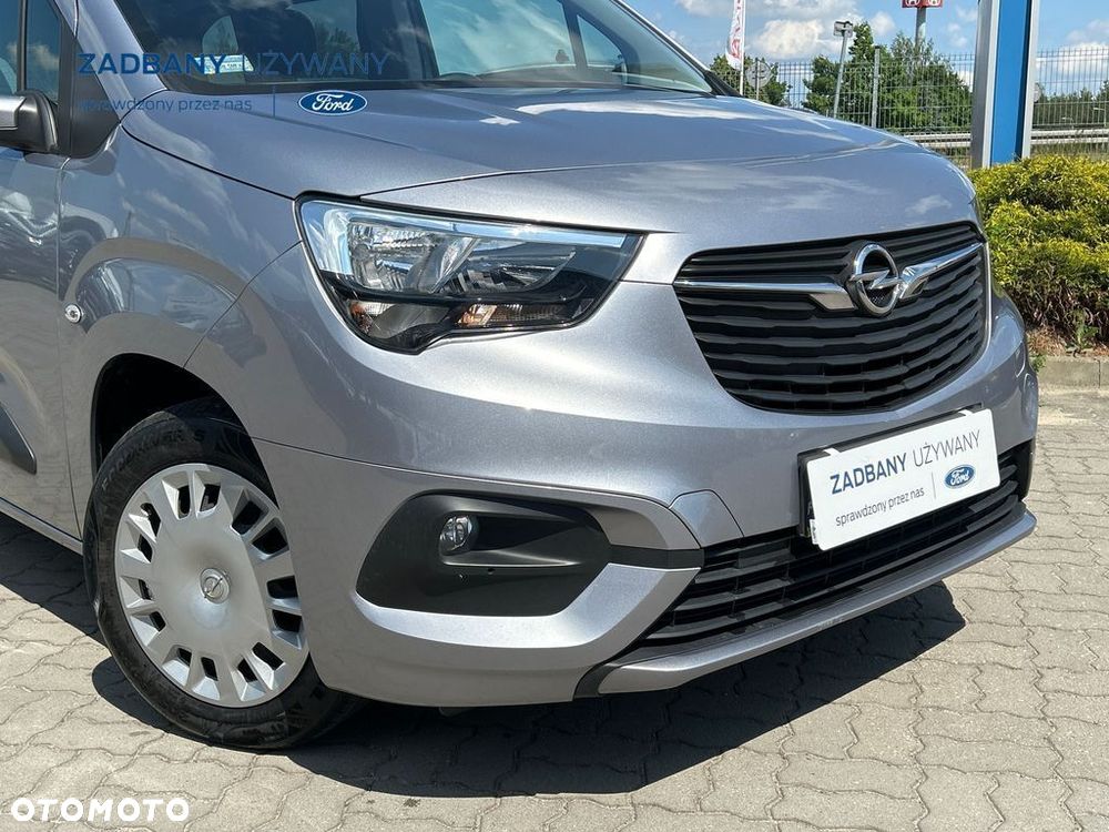 Opel Combo 1.2 Turbo Enjoy S&S - 19
