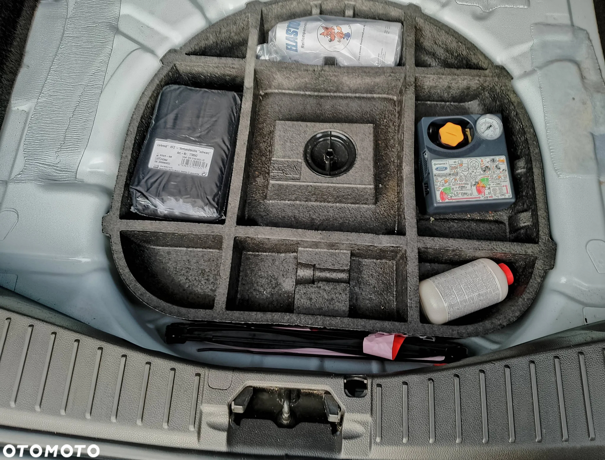 Ford C-MAX 1.0 EcoBoost Trend ASS - 21