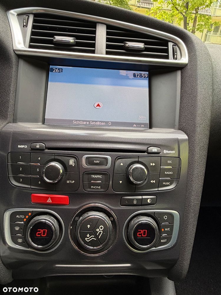 Citroën C4 VTi 120 Business Class - 24