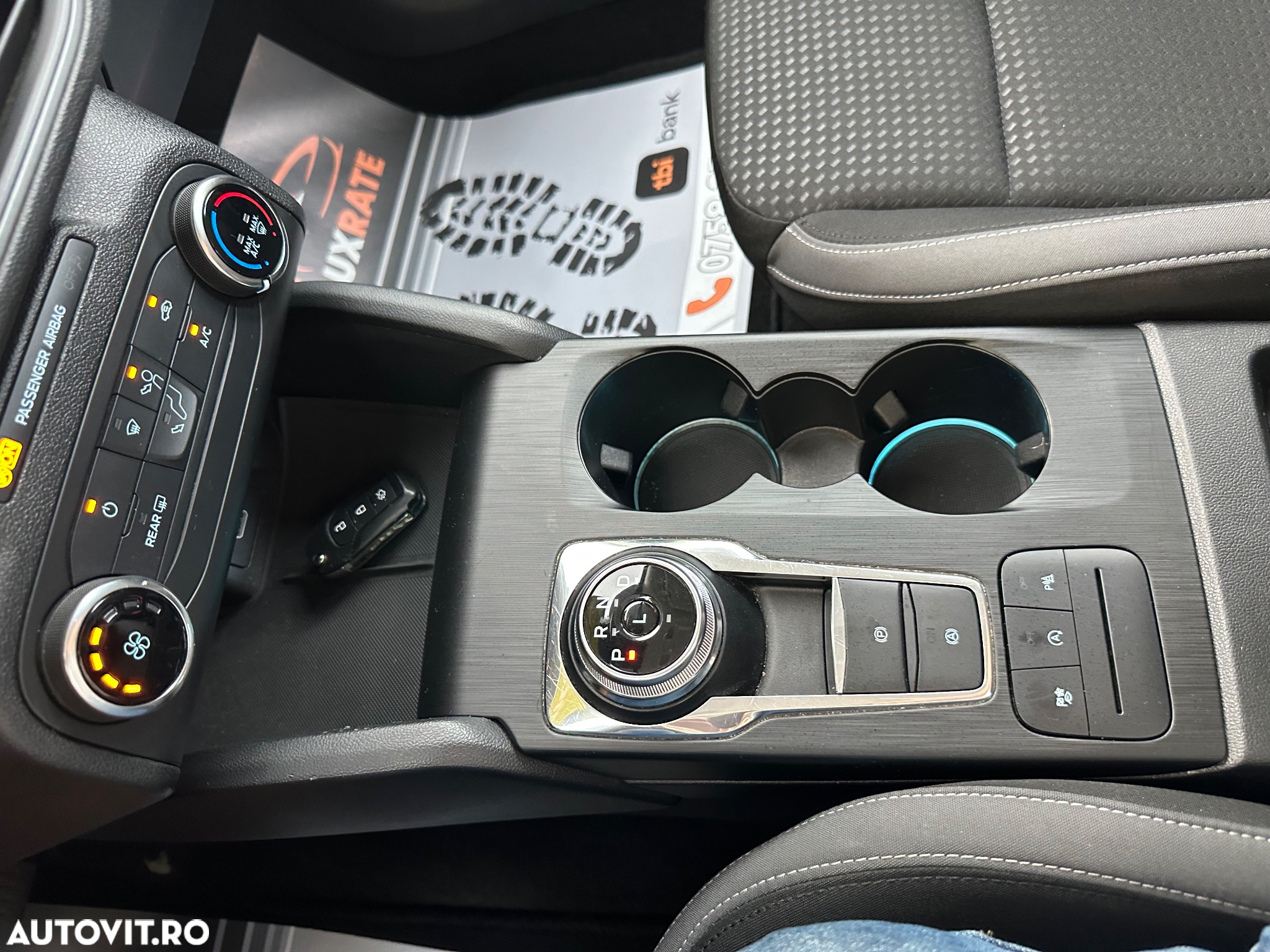 Ford Focus - 25