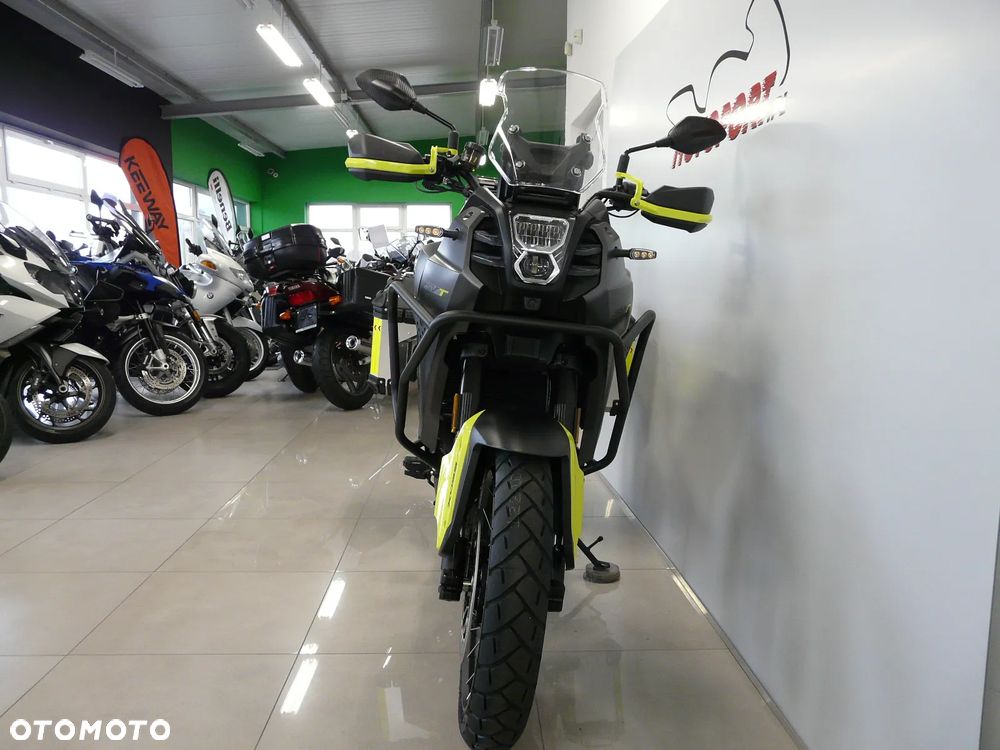 QJMOTOR SVT 650X - 5