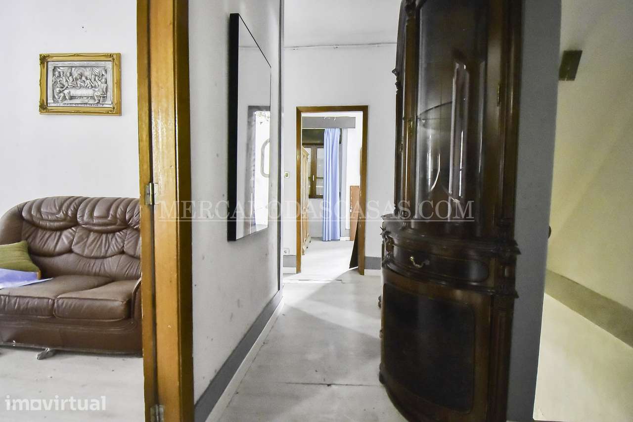 Moradia  V2 com Comercio em Vila Nova De Gaia - Grande imagem: 3/6