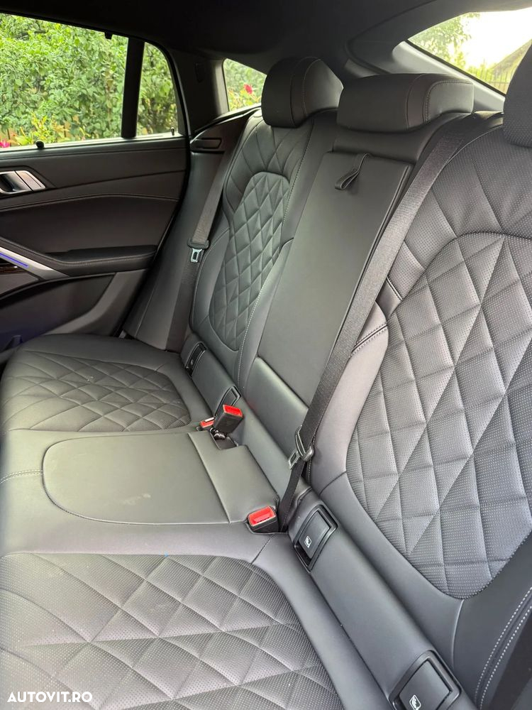 BMW X6 xDrive30d xLine - 12