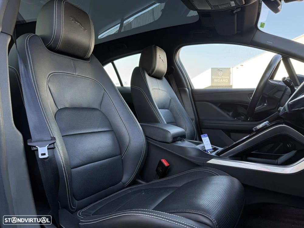Jaguar I-Pace - 5