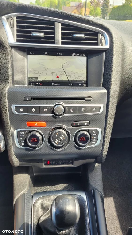 Citroën DS4 PureTech 130 Stop&Start SoChic - 18