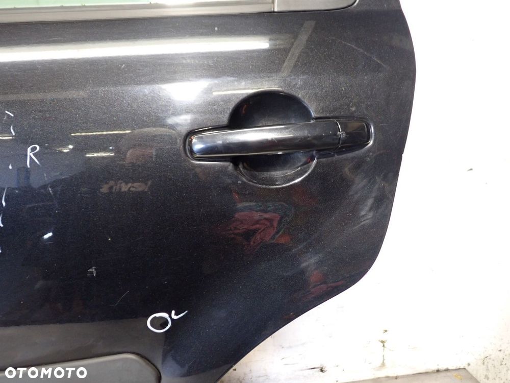 DRZWI LEWY TYŁ ZCE SUZUKI SX4 1.6 - 5