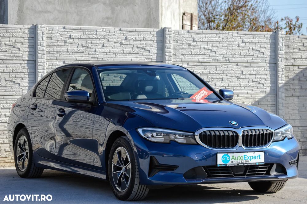 BMW Seria 3 320i Aut. Luxury Line - 14