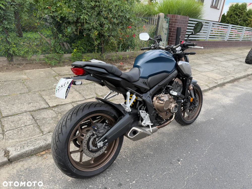 Honda CB - 6
