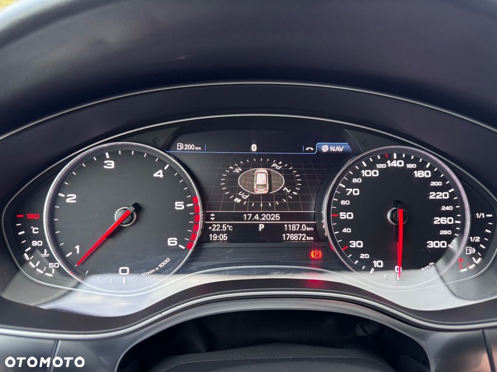 Audi A6 Avant - 11