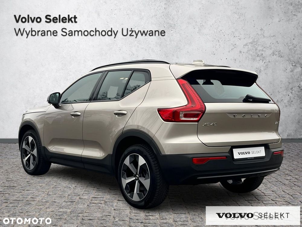 Volvo XC 40 - 4