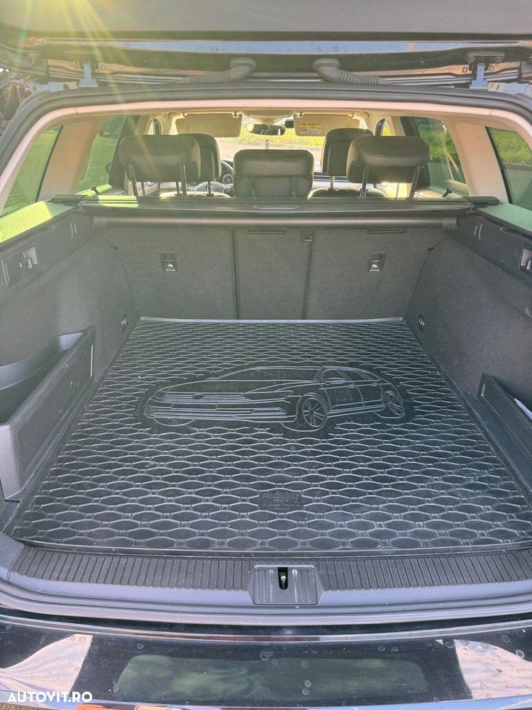 Volkswagen Passat 2.0 TDI DSG 4Motion Highline - 20