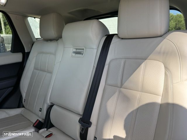 Land Rover Range Rover Sport - 32