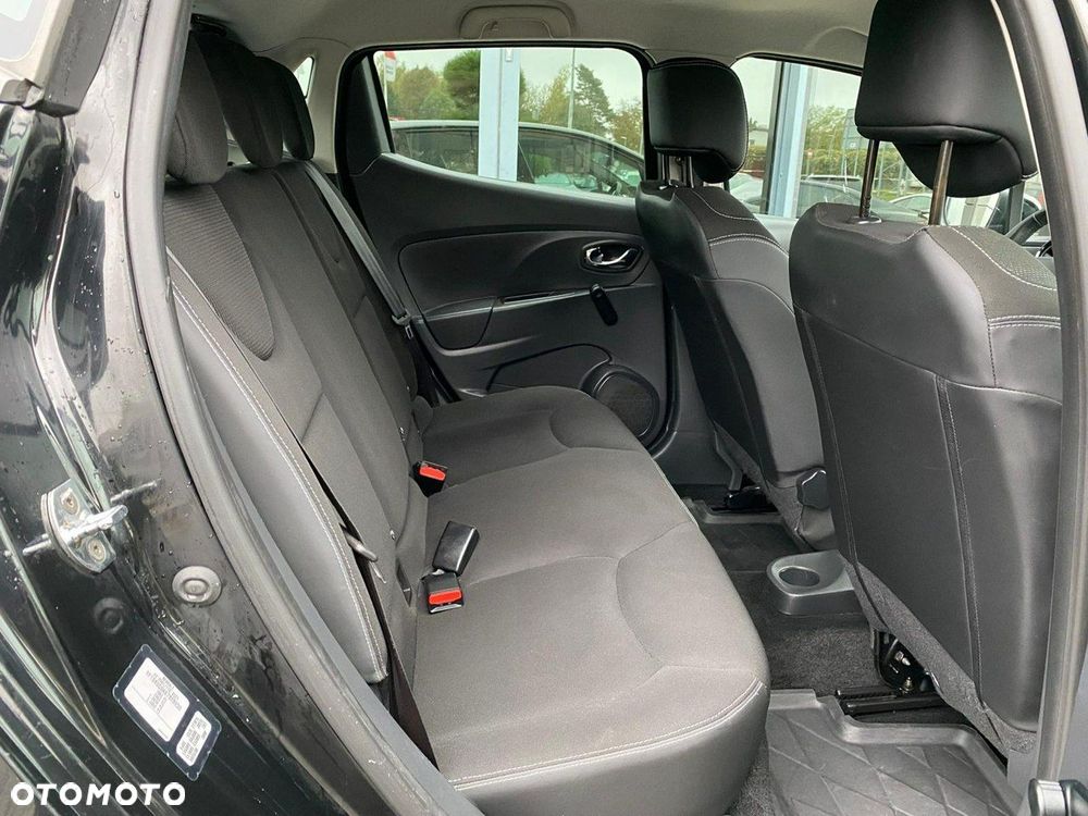 Renault Clio - 8