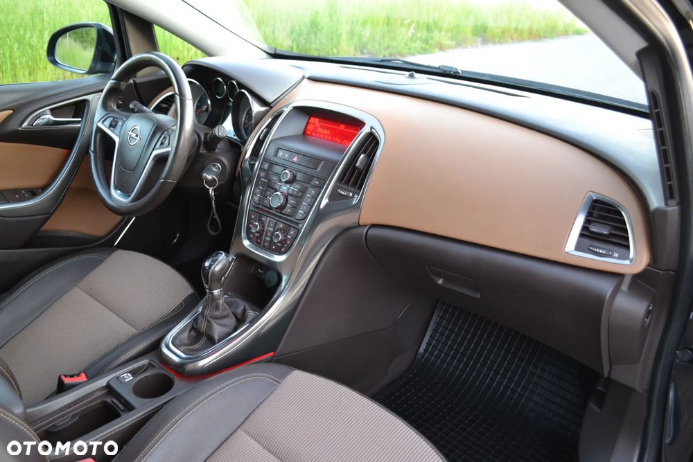 Opel Astra - 20